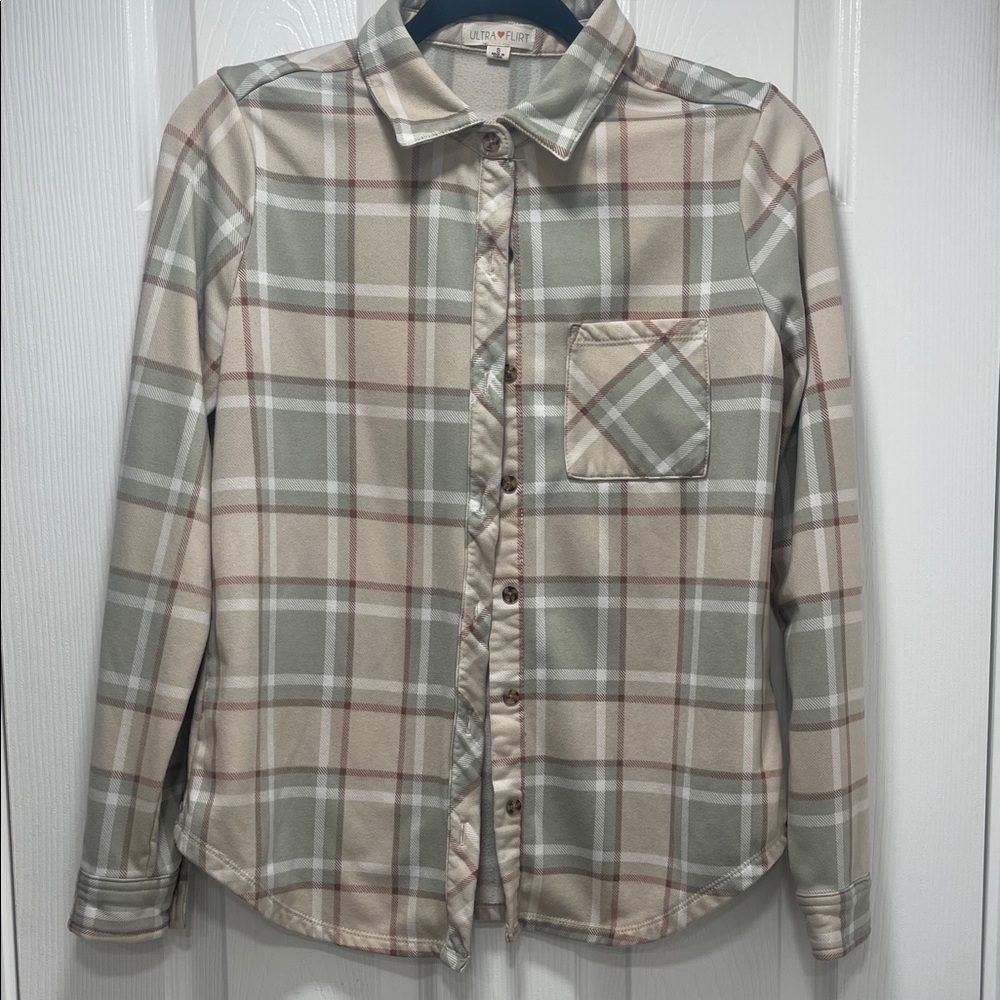 Ultra Flirt Plaid Button-Up Shirt